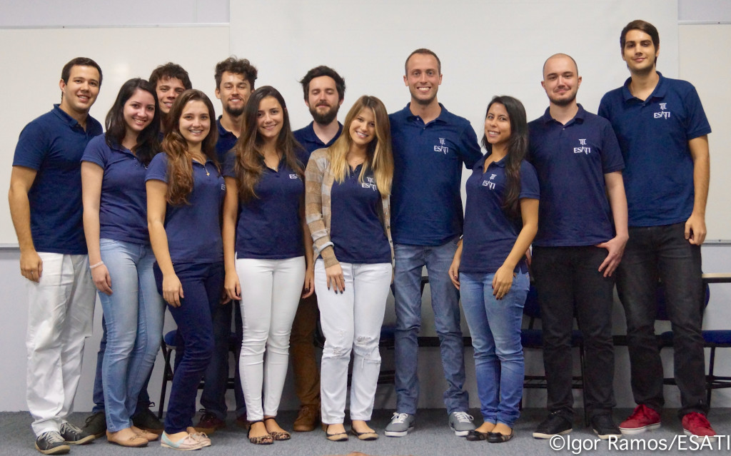 Membros da ESATI durante o semestre 2015.2. Foto: Igor Carrijo Ramos